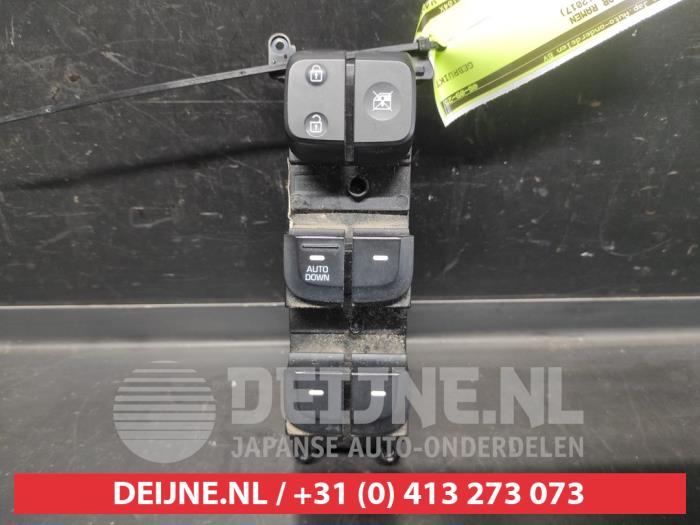 Hyundai I10 Combischakelaar ramen O684999