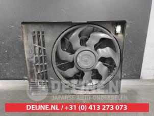 Hyundai IX35 Cooling fan housing O685143 photo 2
