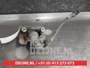 Kia Picanto Rear brake calliper, right O685181 photo 2