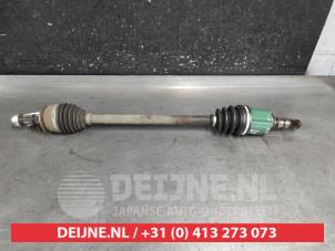 Gebruikte Aandrijfas links-voor Subaru Outback (BP) 2.5 16V Prijs € 50,00 Margeregeling aangeboden door V.Deijne Jap.Auto-onderdelen BV