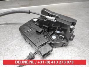 Hyundai I30 Door lock mechanism 4-door, front left O9990009532 photo 3