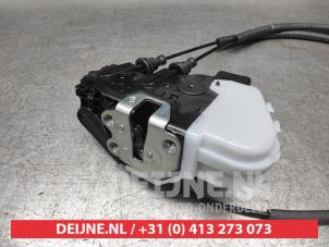 Hyundai Santafe Deurslot Mechaniek 4Deurs rechts-voor O9990009534 foto 2