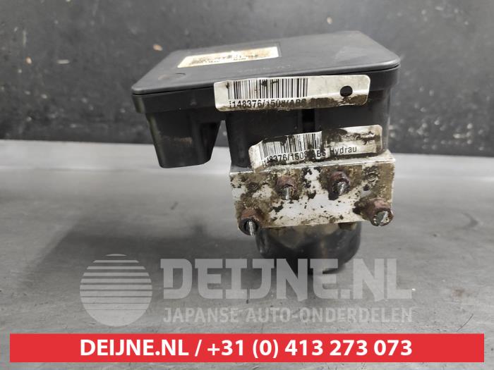 Gebruikte ABS Pomp Suzuki Grand Vitara II (JT) 1.9 DDiS Prijs € 150,00 Margeregeling aangeboden door V.Deijne Jap.Auto-onderdelen BV