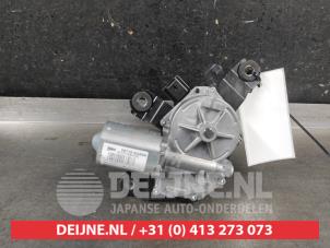 Nissan Qashqai Ruitenwissermotor achter O685391 foto 2