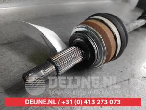 Nissan Qashqai Front drive shaft, left O685427 photo 2