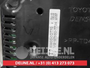 Toyota Yaris Tacho - Kombiinstrument KM O685482 foto 3