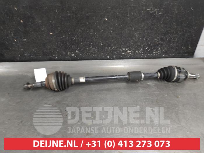 Toyota Yaris Antriebswelle rechts vorne O685497