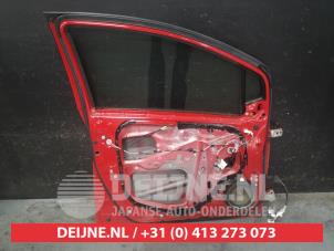 Toyota Yaris Tür 4-türig links vorne O685504 foto 3