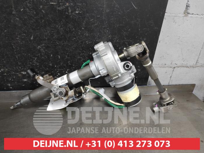 Toyota Yaris Lenksäulenwelle O685533