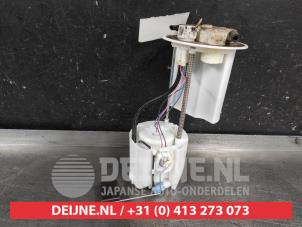 Gebruikte Tank element Pomp Toyota Yaris II (P9) 1.0 12V VVT-i Prijs € 75,00 Margeregeling aangeboden door V.Deijne Jap.Auto-onderdelen BV