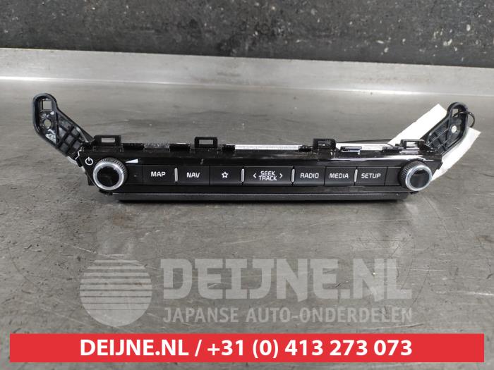 Kia Niro Radiobedienfeld O685586
