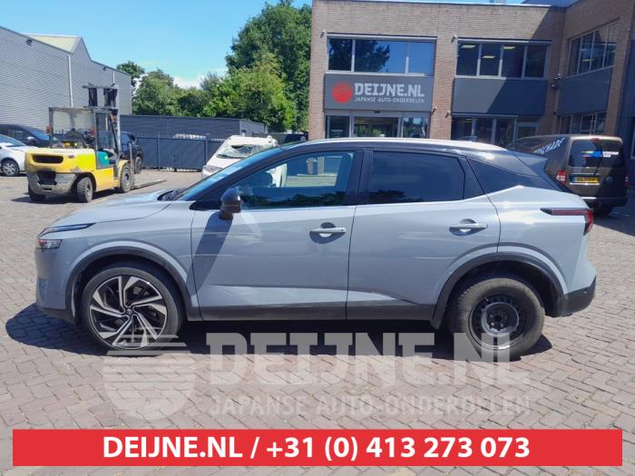 Nissan Qashqai Zusätzliches Fenster 4-türig links hinten O685681