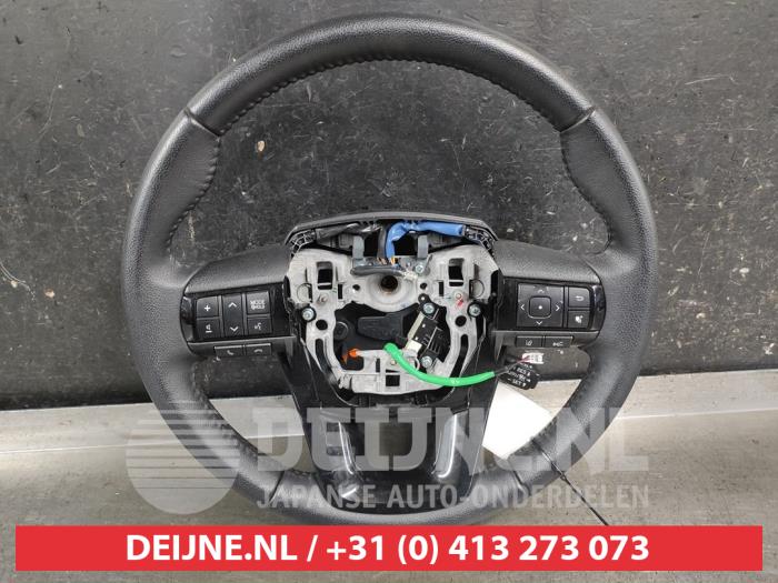 Toyota Hilux Lenkrad O685784