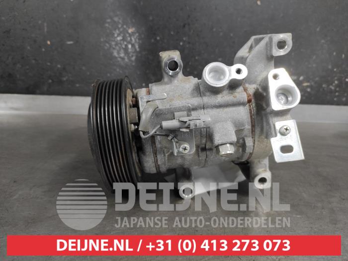 Gebruikte Aircopomp Toyota Hilux V/VI 2.8 D4D-F 16V 4x4 Prijs € 200,00 Margeregeling aangeboden door V.Deijne Jap.Auto-onderdelen BV