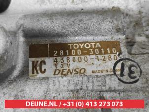 Toyota Hilux Starter O685797 photo 3
