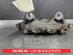 Toyota Hilux Front brake calliper, left O685810 photo 2