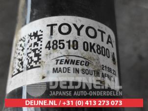 Toyota Hilux Front shock absorber rod, left O685812 photo 3