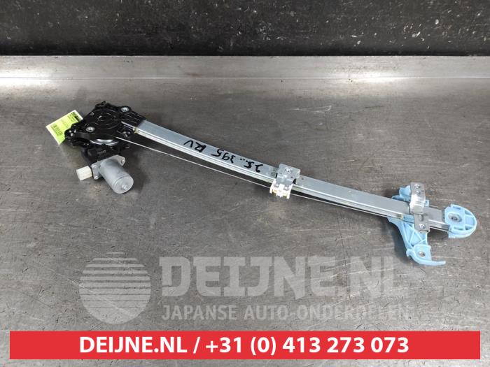 Suzuki Swift Fenstermechanik 4-türig rechts vorne O685882