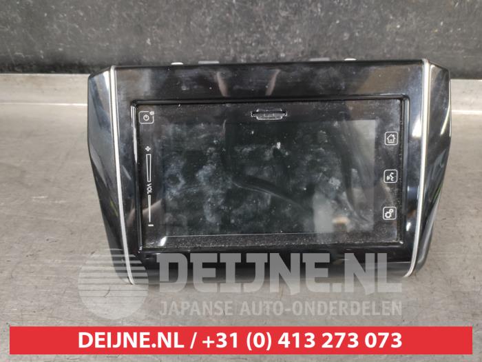 Suzuki Swift Radio O685884