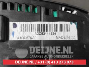 Suzuki Swift Odometer KM O685905 photo 2