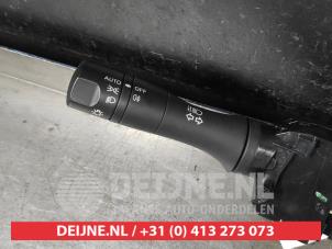 Nissan Navara Steering column stalk O685917 photo 2