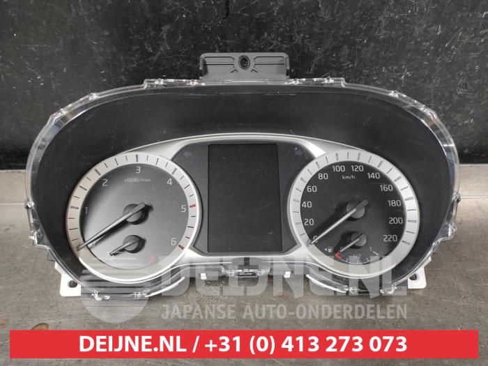 Nissan Navara Tacho - Kombiinstrument KM O685918
