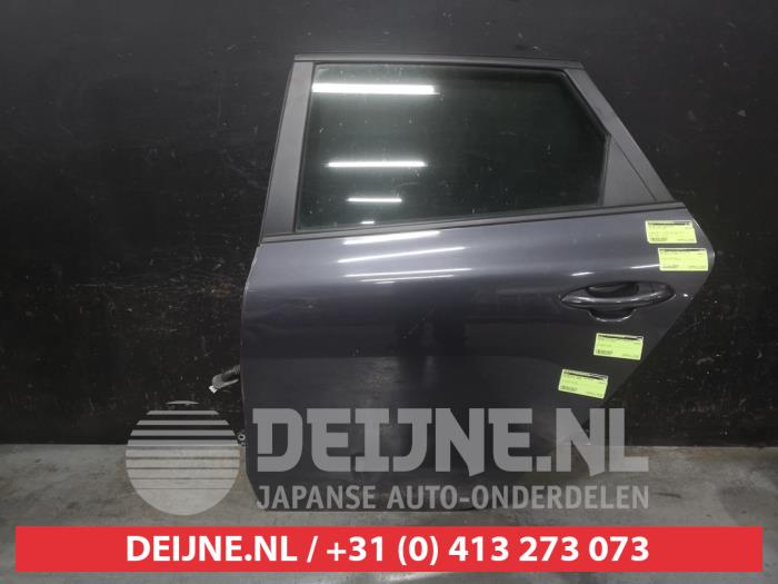 Kia Ceed Tür 4-türig links hinten O685926