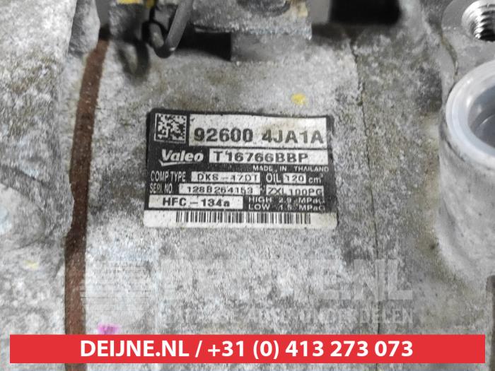 Aircopomp van een Nissan NP 300 Navara (D23) 2.3 dCi twinturbo 16V 4x4 2021