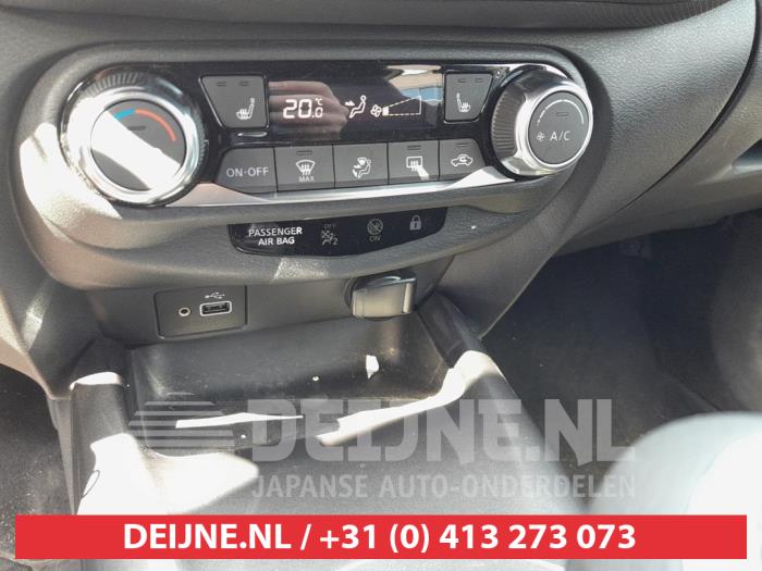 Nissan Juke Kachel Bedieningspaneel O685844