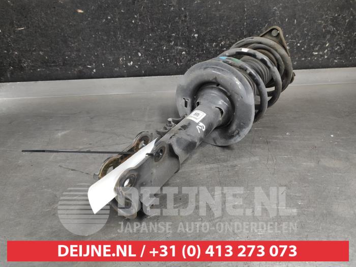 Hyundai I30 Schokdemperpoot rechts-voor O686068