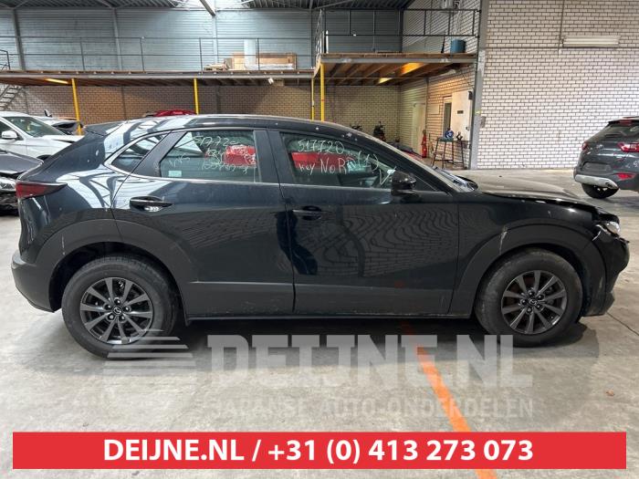 Mazda CX-30 Türscheibe 4-türig rechts hinten O686080