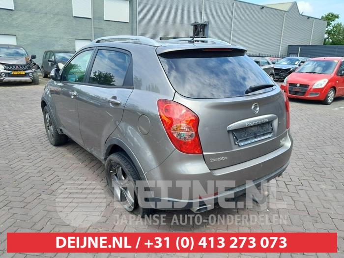 Ssang Yong Korando Achterlicht links O686132