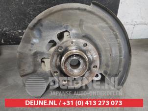Nissan Qashqai Achsschenkel rechts vorne O686233 foto 2