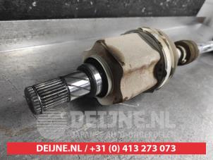 Nissan Qashqai Front drive shaft, left O686234 photo 2