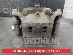 Nissan Qashqai Front brake calliper, left O686242 photo 3
