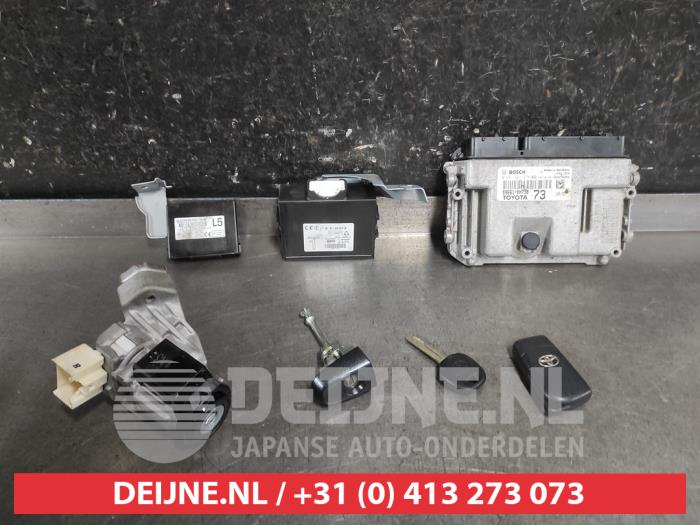 Toyota Aygo Schlossset Zylinder (komplett) O686268
