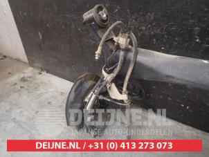 Nissan Qashqai Rear-wheel drive axle O686316 photo 2