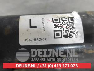 Suzuki Swift Schokdemperpoot links-voor O686327 foto 3