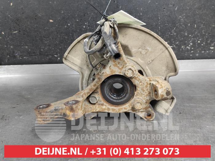 Suzuki Swift Achsschenkel rechts vorne O686330