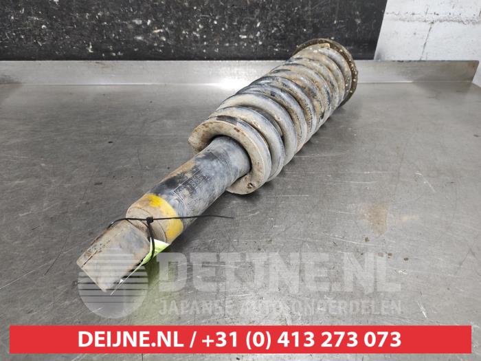 Toyota Landcruiser Front shock absorber rod, left O686412