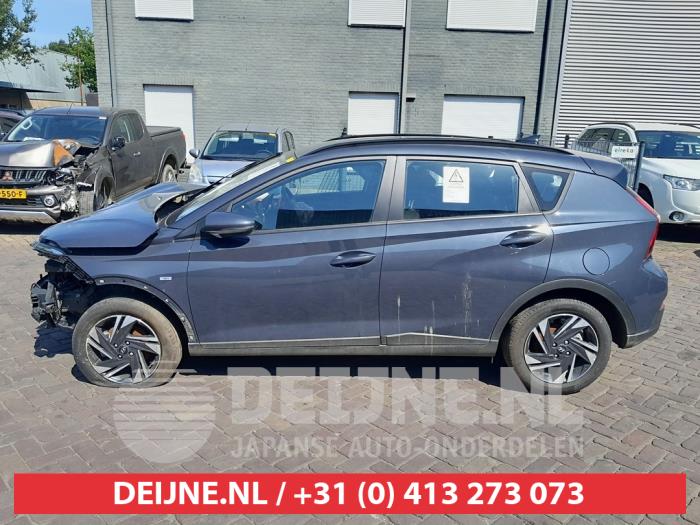 Hyundai Bayon Zusätzliches Fenster 4-türig links hinten O686294