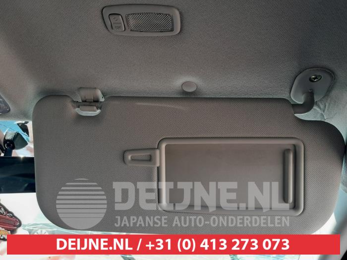 Hyundai Bayon Sun visor O686490