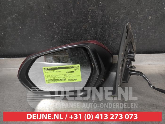 Toyota Yaris Buitenspiegel links O686548