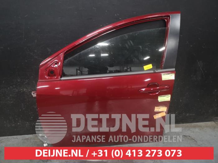 Toyota Yaris Portier 4Deurs links-voor O686549