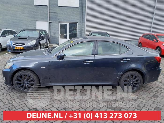 Lexus IS Türscheibe 4-türig links hinten O686596