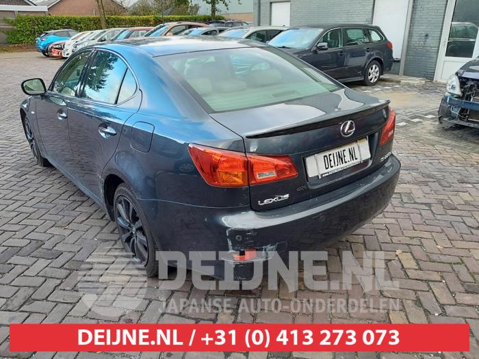 Lexus IS Rücklicht links O686600
