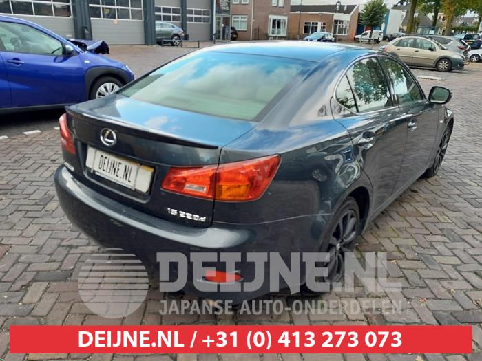 Lexus IS Rücklicht rechts O686601