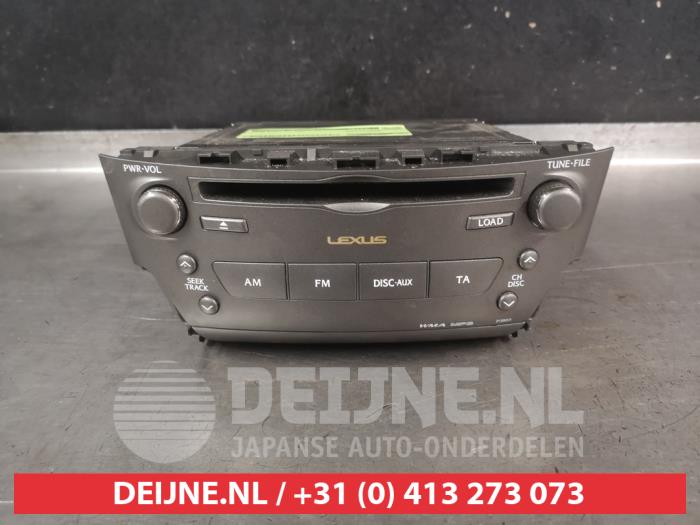 Lexus IS Radio O686618