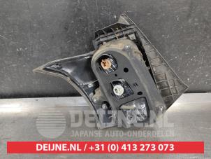 Toyota IQ Rücklicht rechts O686671 foto 2