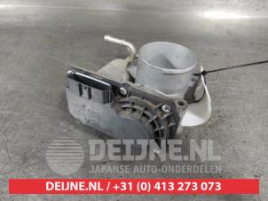 Toyota Auris Drosselklappengehäuse O686757 foto 2